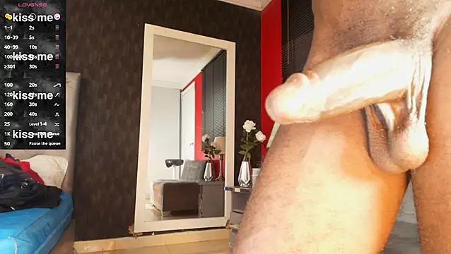 LooganX from StripChat