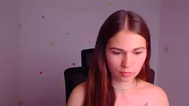 Loon_Amore from StripChat