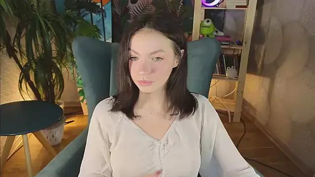 LoonaEclipse from StripChat is Freechat