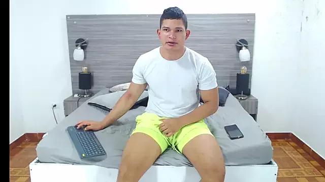 Loony_Zion from StripChat