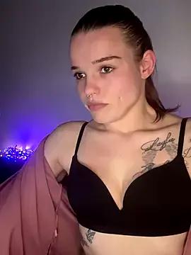 Photos of LoreenKinky from StripChat is Freechat