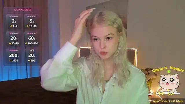 Dirty chat webcam: explore liveshows with versed models, from laying bare to fetishes, in a variety of sexy free adult webcams.