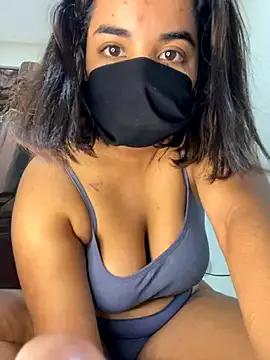 Louli_ta from StripChat