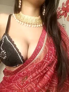 Love_Mayaa from StripChat is Freechat