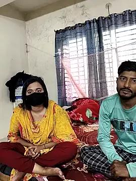 Photos of Love_Queen11 from StripChat is Freechat