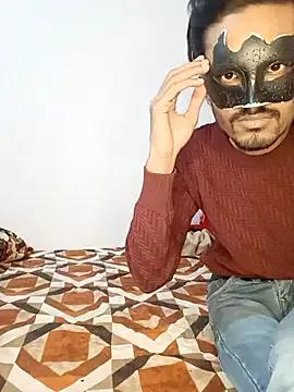 Lovebirdss from StripChat is Freechat