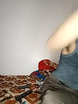 Lovebirdss from StripChat is Freechat