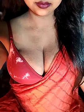 loveli_diya from StripChat is Freechat