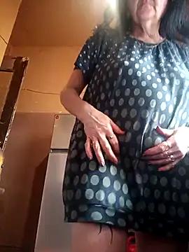 Lovely_Lori from StripChat is Freechat