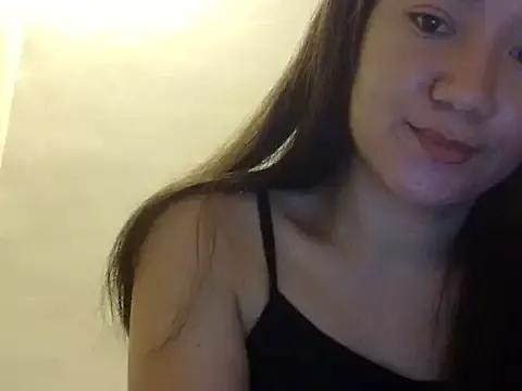 Lovelyclaya from StripChat is Freechat