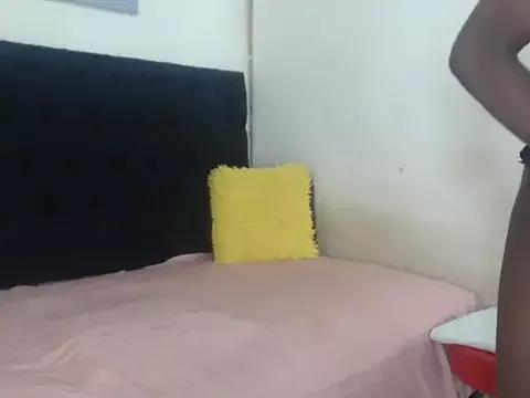 Lsnickykhanyile from StripChat is Freechat