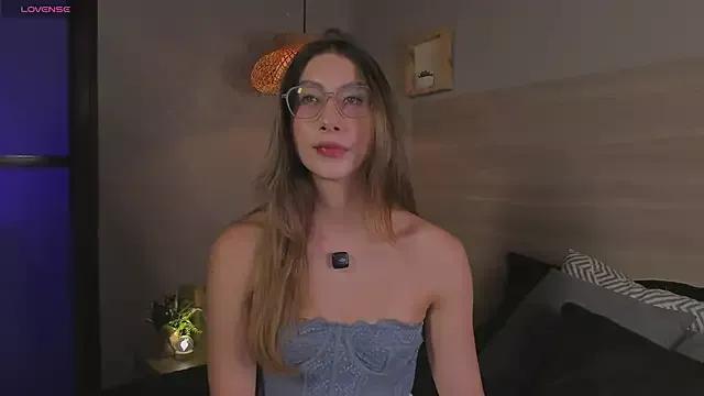 Lua_ferch__ webcams show profile image 
