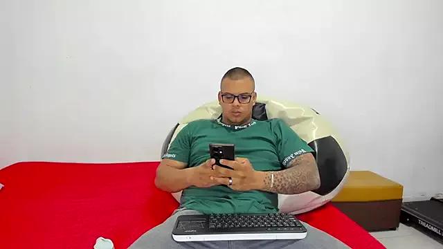 LucassFoster from StripChat is Freechat