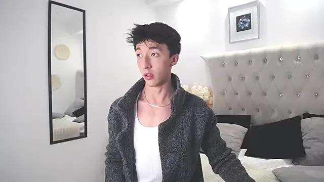 LuccaNoir from StripChat