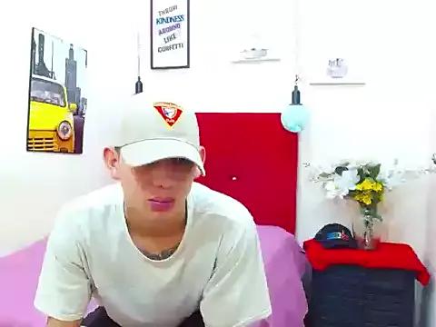 luccasbigcock from StripChat