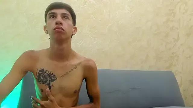 lucian_davii from StripChat is Freechat