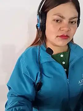 LUCIANA__99 from StripChat is Freechat