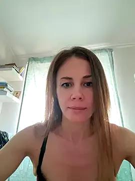 LucieMack webcams show profile image 