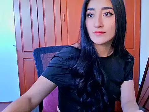 luciilove from StripChat is Freechat