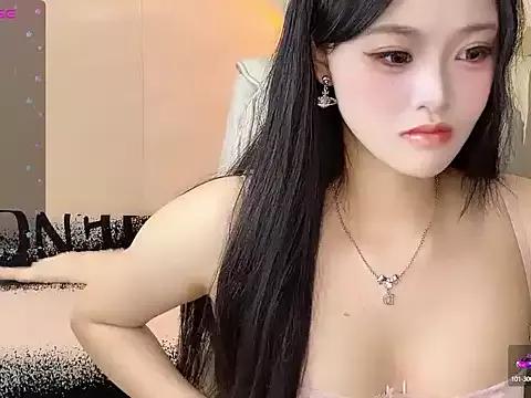 Lucky-enn from StripChat is Freechat