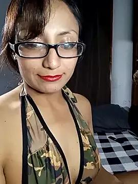 Lucy_Chery webcams show profile image 