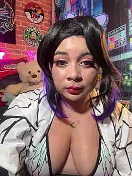 Lucycosplay777 from StripChat is Freechat