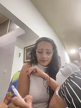 Lucynaugthyy from StripChat is Freechat