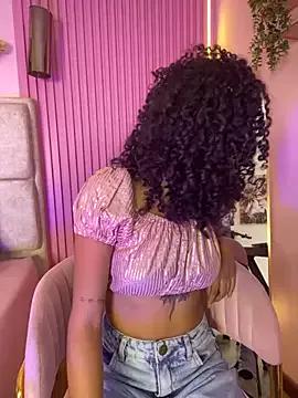 LuisaEuphoriia from StripChat is Freechat