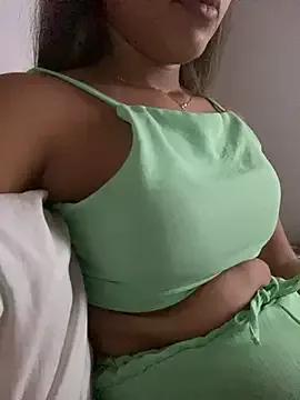 Photos of LuizaDiaz from StripChat is Freechat