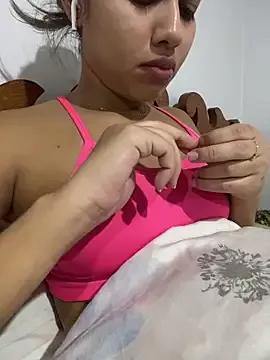 LuizaDiaz from StripChat is Freechat