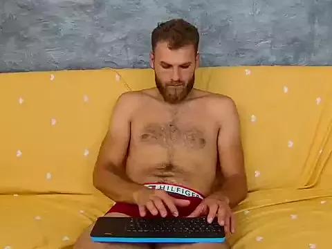 luke_eddisonn from StripChat is Freechat