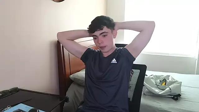 lukeboyce33 from StripChat is Freechat