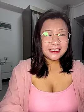 Lulu-Baby33 webcams show profile image 