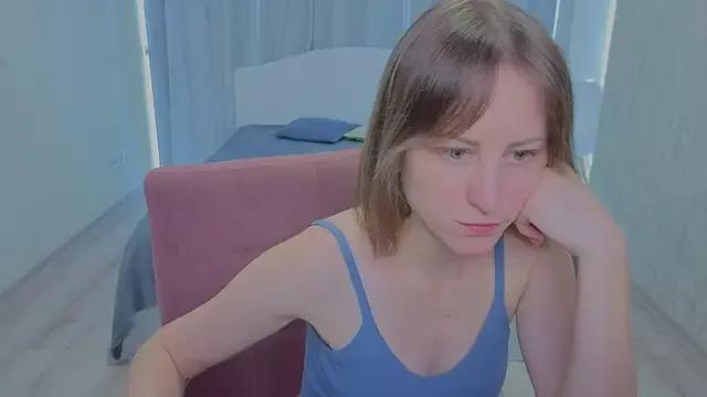 LuluChiiii from StripChat