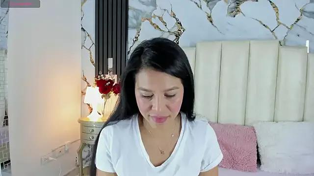 lulumars from StripChat