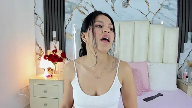 lulumars from StripChat