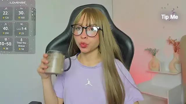 Dirty chat webcam: explore liveshows with versed models, from laying bare to fetishes, in a variety of sexy free adult webcams.