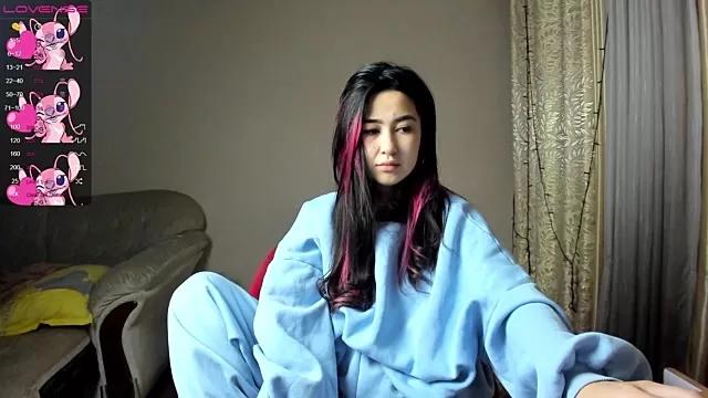 luluuland from StripChat