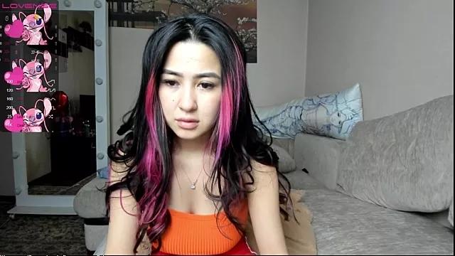 luluuland from StripChat