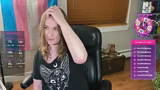 luluvaladon from StripChat