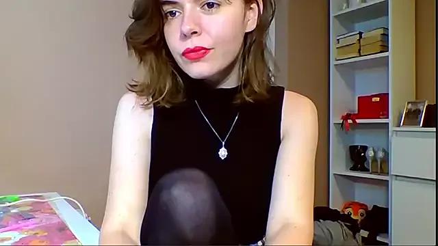 LUNA_delight on StripChat
