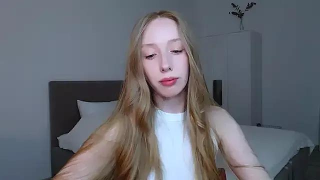 Luna_insniity webcams show profile image 