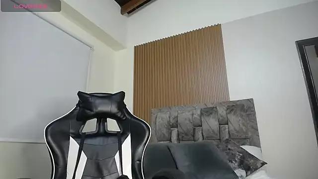 luna_killari from StripChat is Freechat