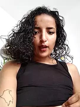 luna_love_xoxo from StripChat is Freechat