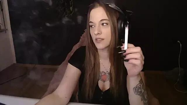 Luna_Lynn from StripChat is Freechat