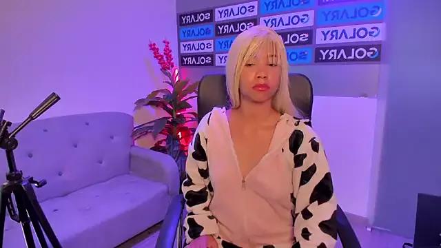 luna_owens from StripChat is Freechat