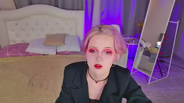 luna_son on StripChat