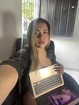 Luna_traviesa_xxx webcams show profile image 