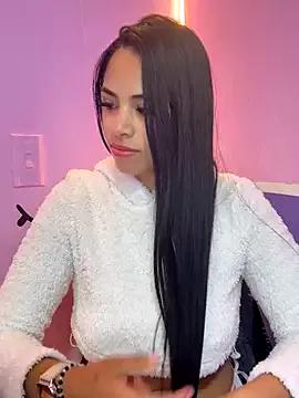 Lunaa_21 webcams show profile image 