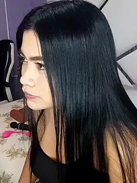 LunaaRosse from StripChat is Freechat